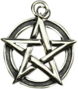 sterling silver pendant with wiccan pentagram