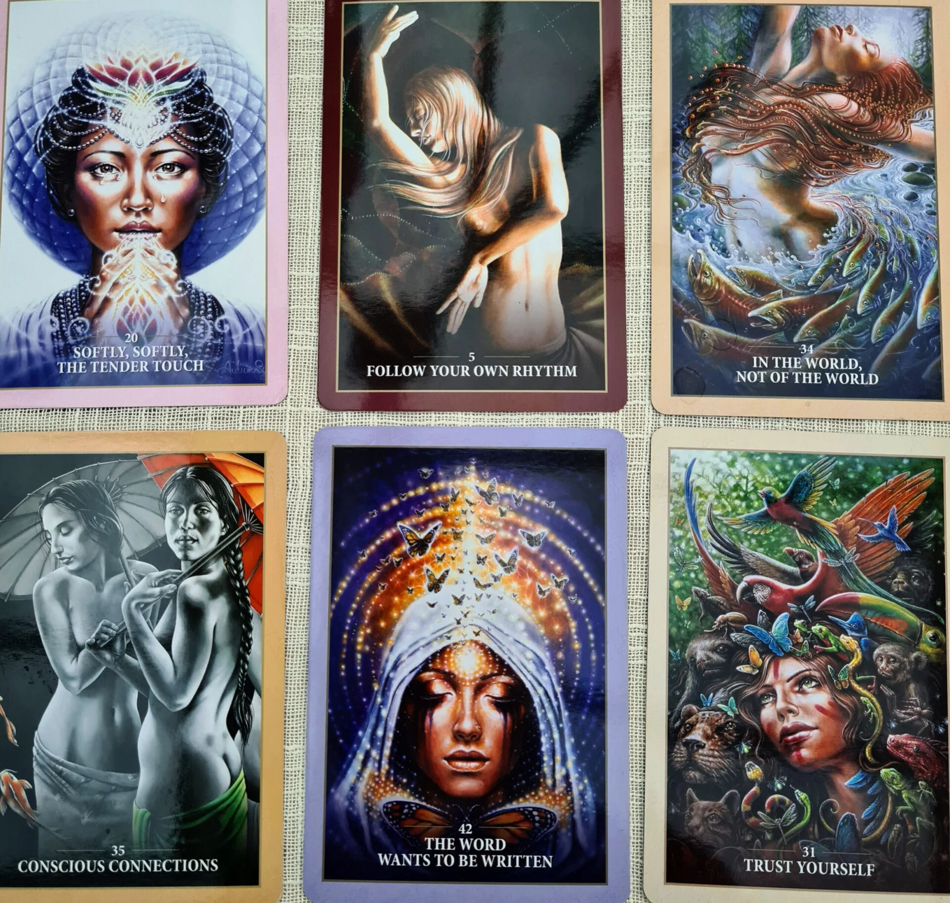 Sacred Rebels Oracle Deck - Image 3